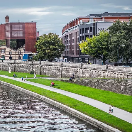 Premium Loft Apartments-city Center Parking By Urban Escape 公寓