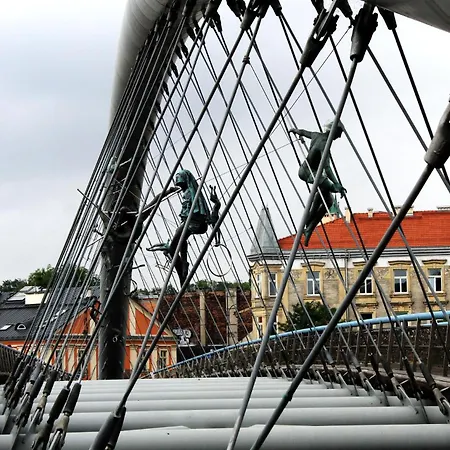 Premium Loft Apartments-city Center Parking By Urban Escape Lägenhet